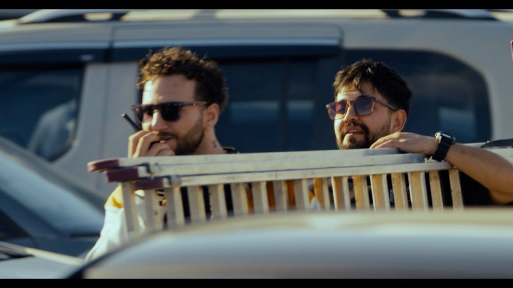 Özgürcayn & mer2mul – her gün iş